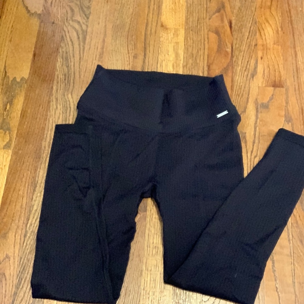 Lilias Ribbed Knit Leggings